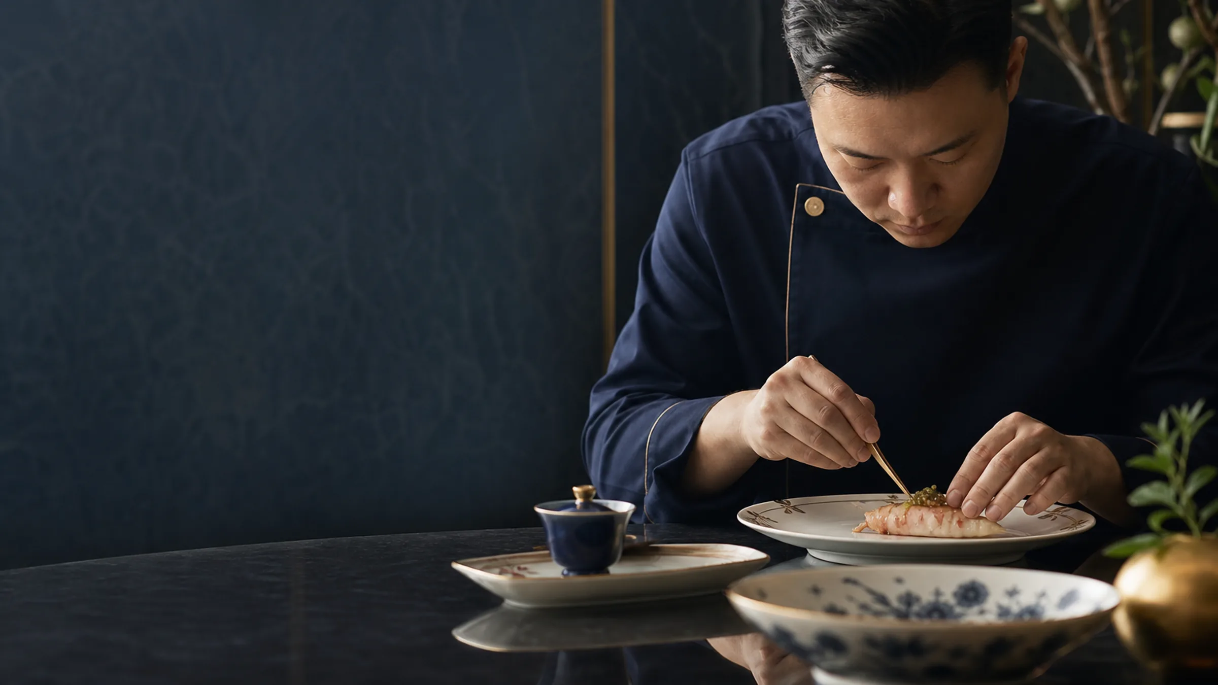 A business banquet menu in Shanghai: the logic of service